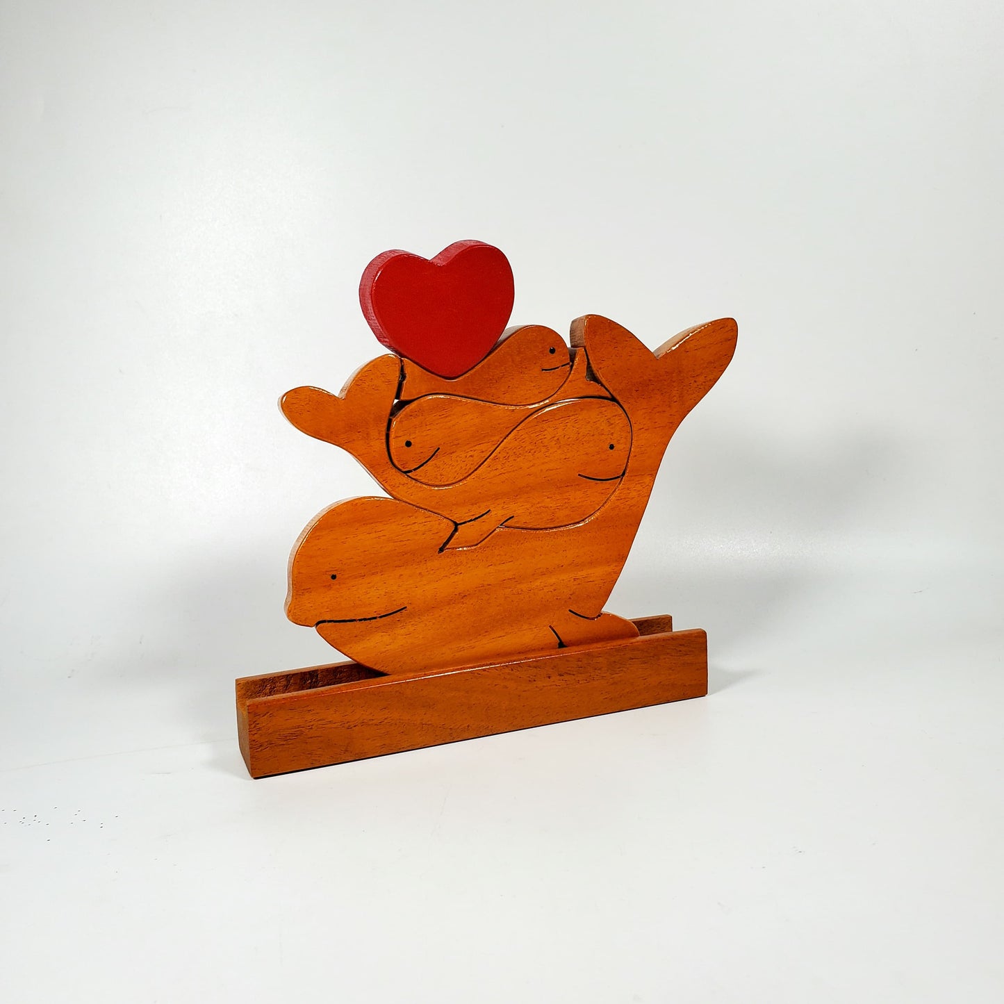 Wooden Whale family Keepsake | Polished surface with shiny finish | Fungus Proof