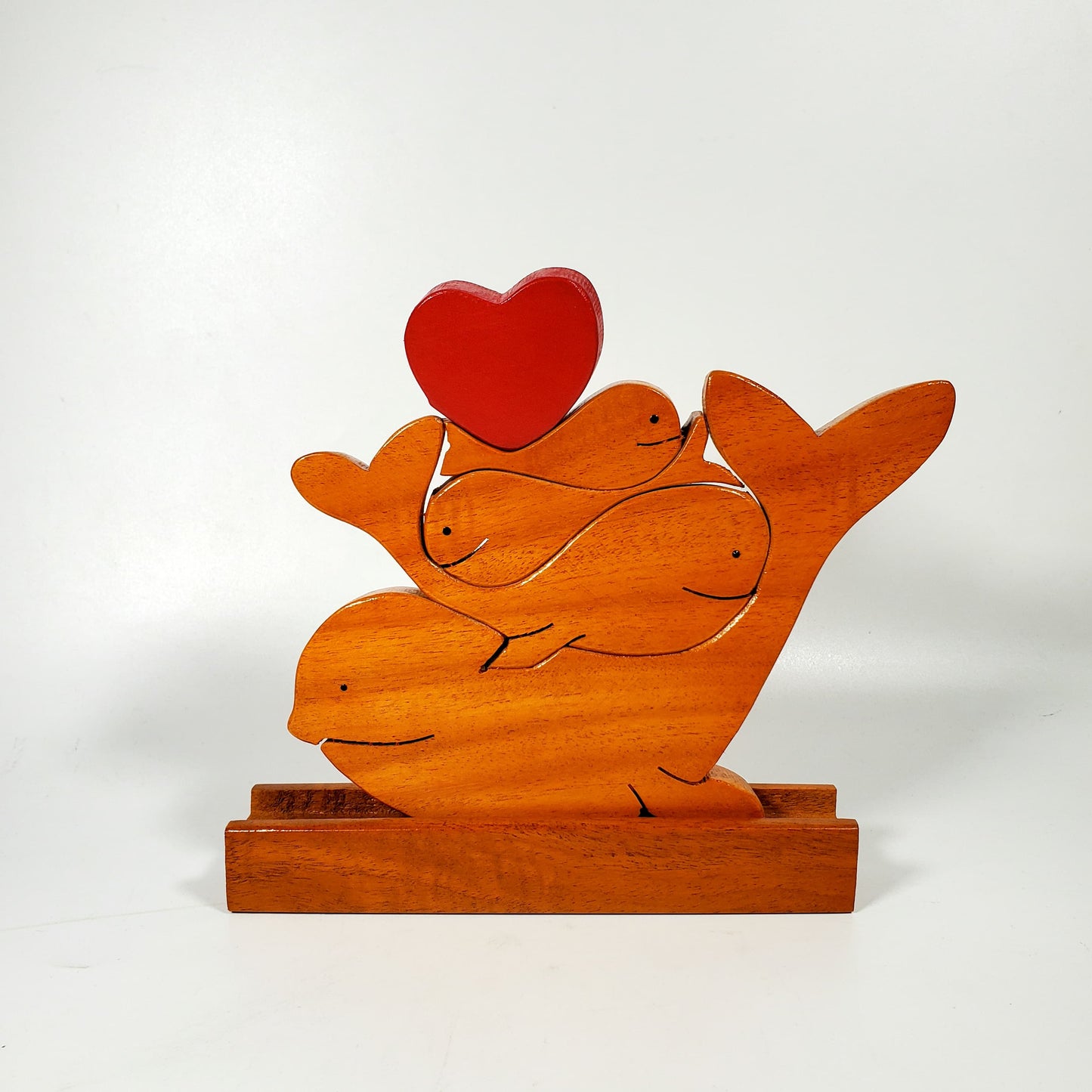 Wooden Whale family Keepsake | Polished surface with shiny finish | Fungus Proof