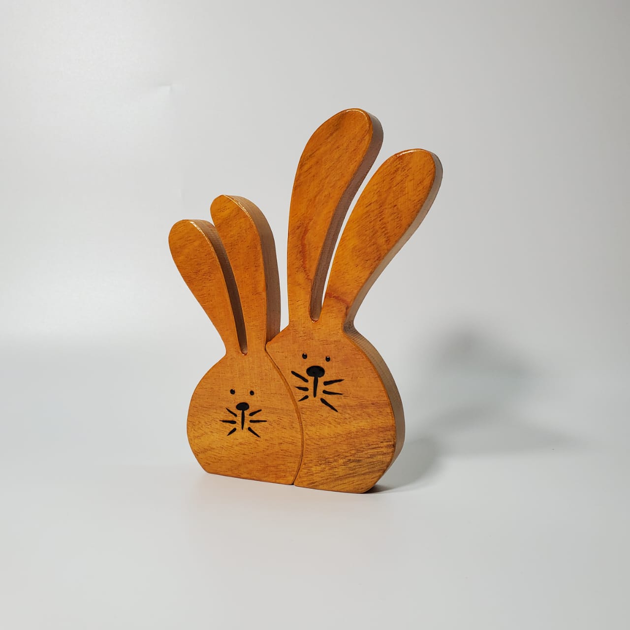 Wooden Couple Keepsake | Polished surface with shiny finish | Fungus Proof