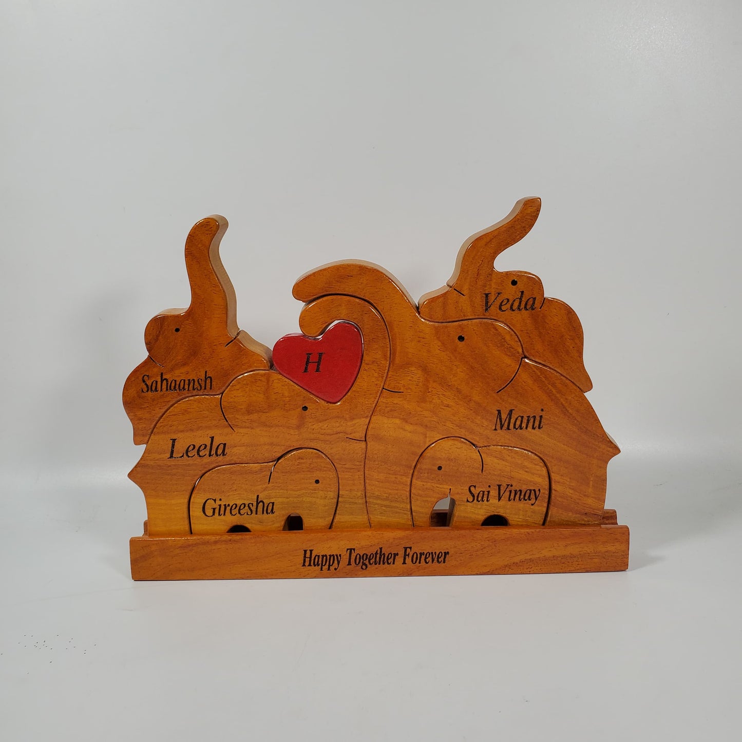 Wooden Elephant Family Keepsake | Family of 6 | Polished surface with shiny finish | Fungus Proof