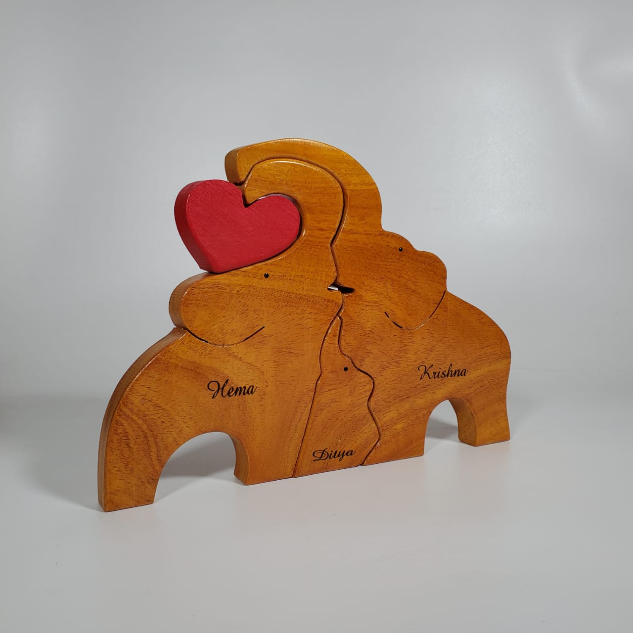 Wooden Elephant family Keepsake | Family of 3 | Polished surface with shiny finish | Fungus Proof