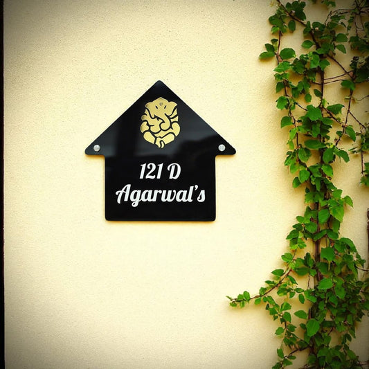 Ganesha With Hut Name Plate