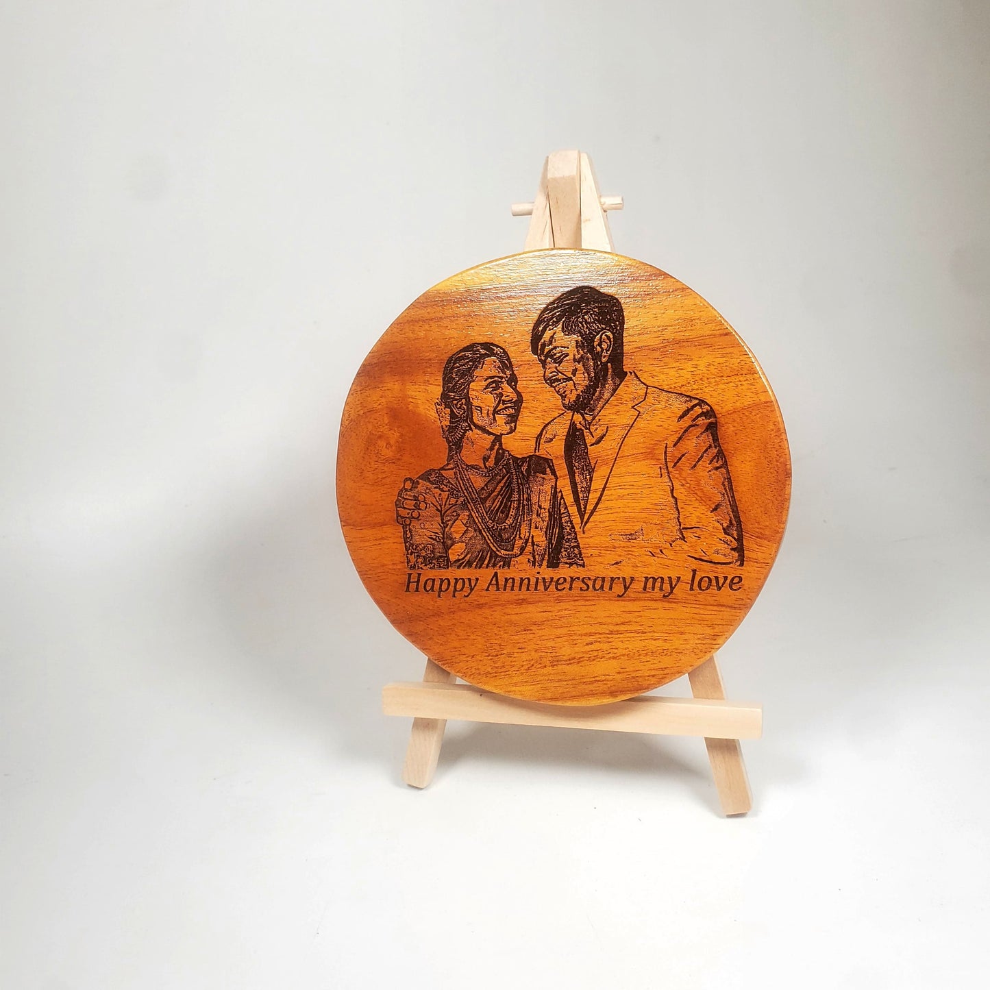 Personalized photo engraved Golden wood coin