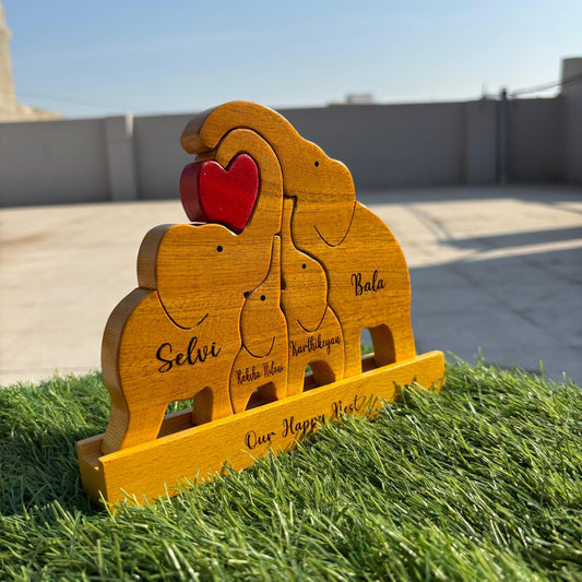 Wooden Elephant family Keepsake | Family of 4 | Polished surface with shiny finish | Fungus Proof
